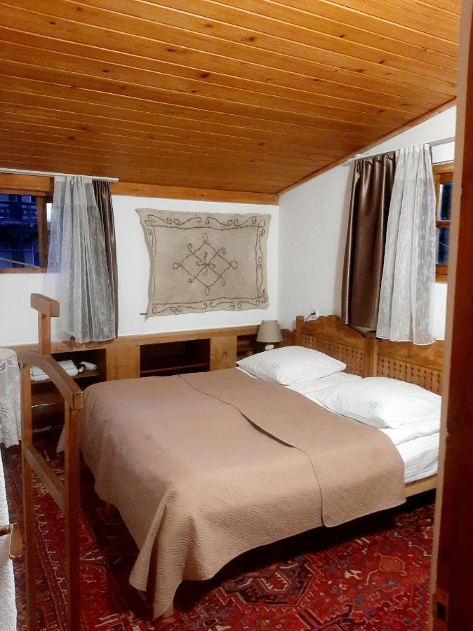 Guest House Gallery Oni Екстериор снимка