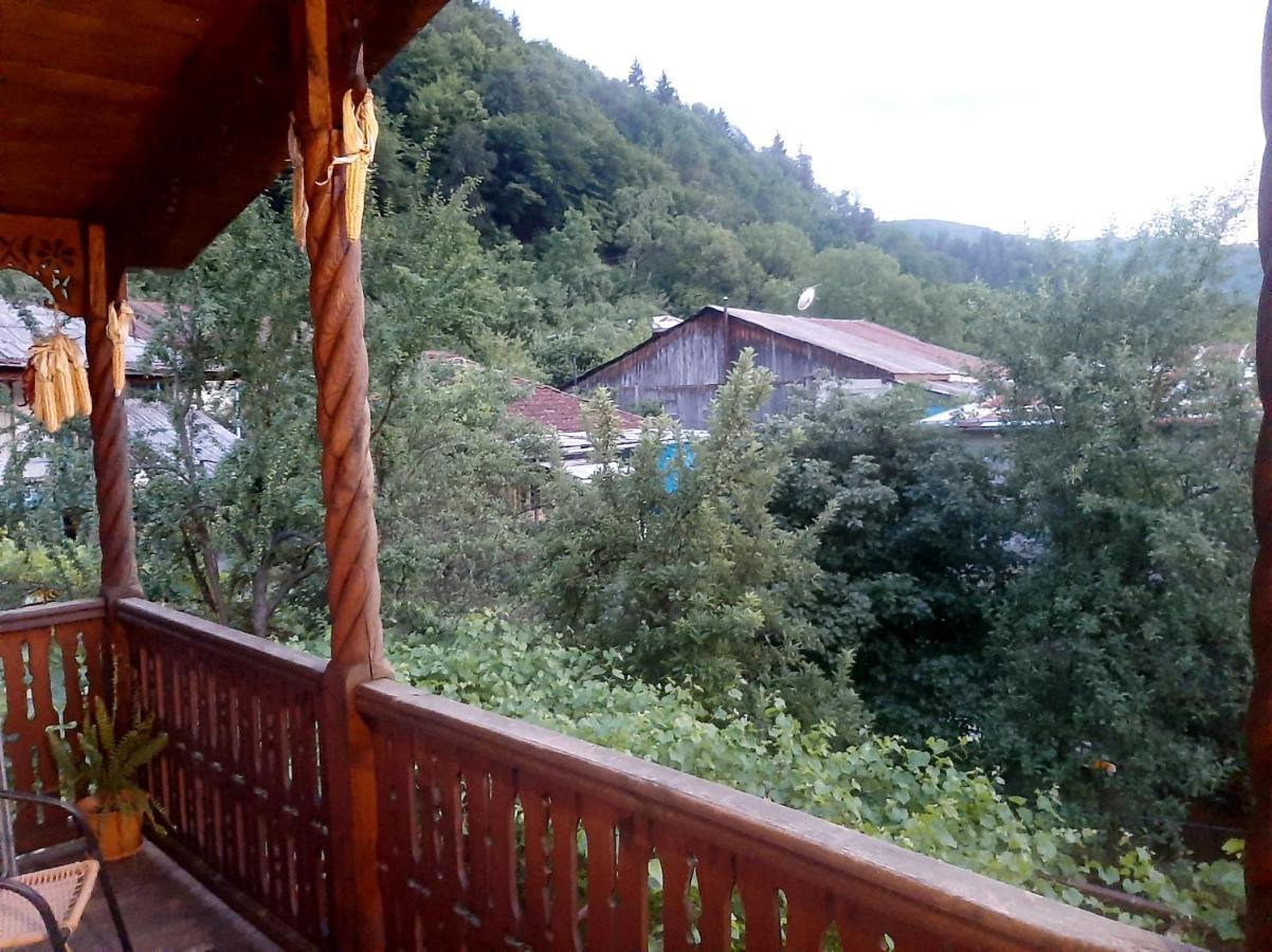 Guest House Gallery Oni Стая снимка