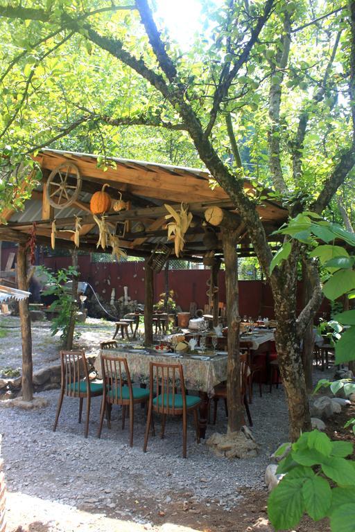 Guest House Gallery Oni Екстериор снимка